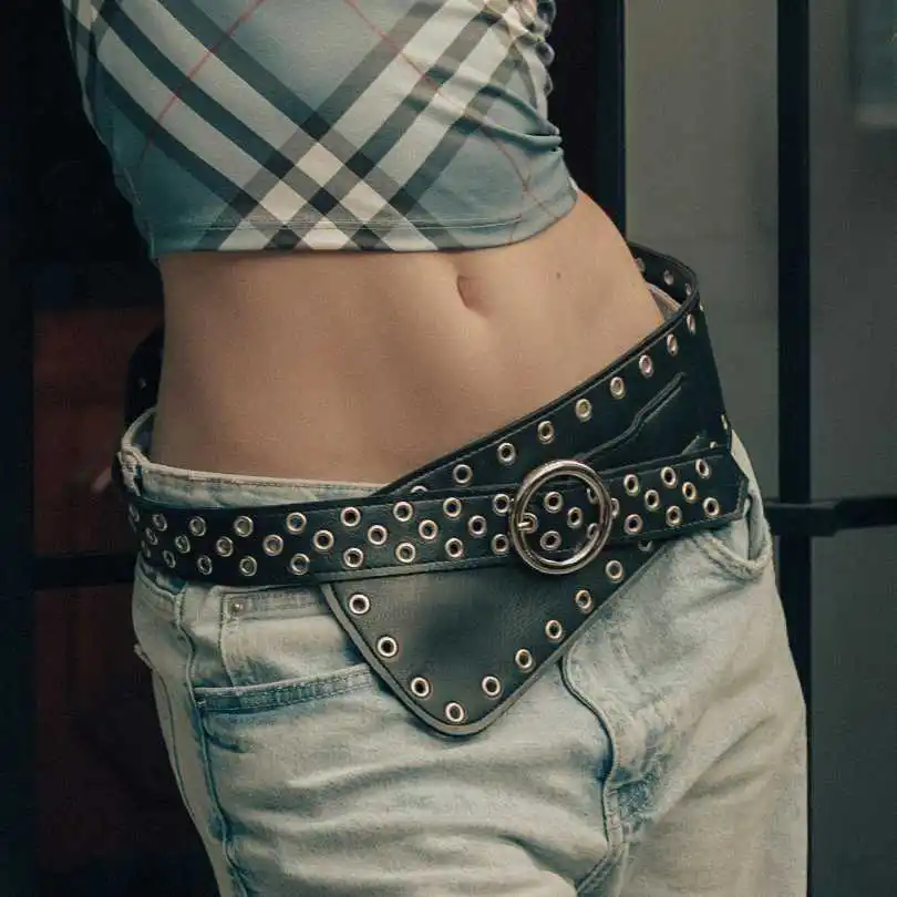Woman's Belts